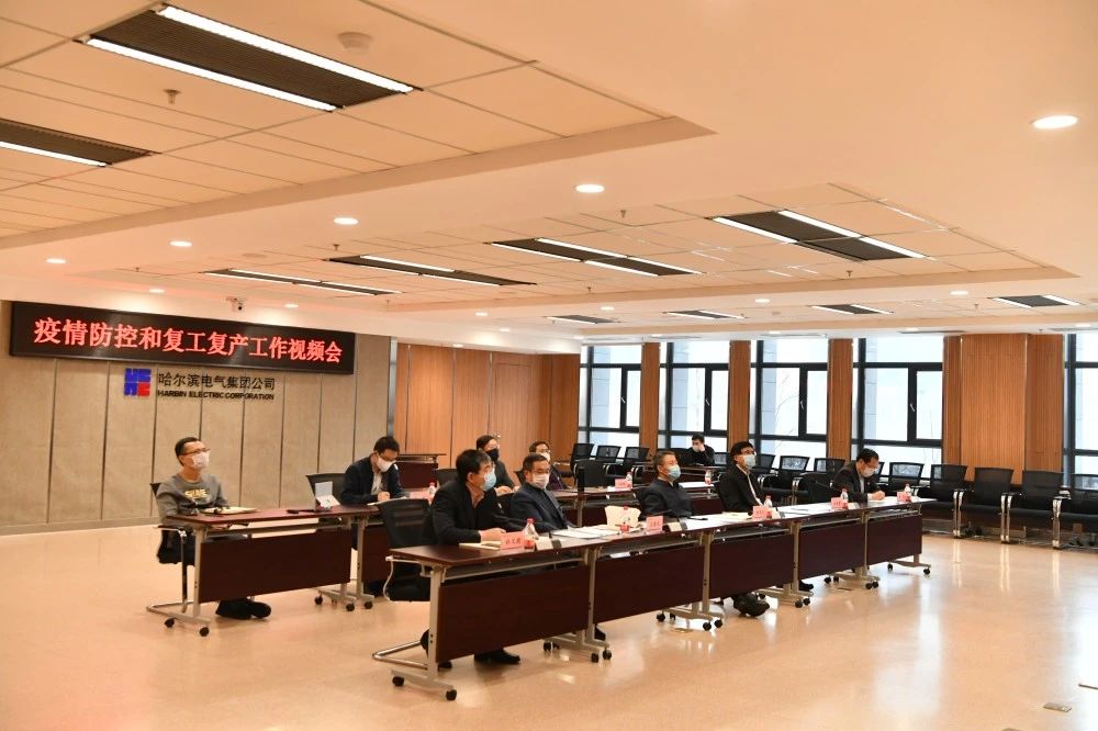 B2C8A2B4EDABEF6F52133AE8C76_10D7CAC2_17757.jpg?e= B2C8A2B4EDABEF6F52133AE8C76_10D7CAC2_17757.jpg?e=