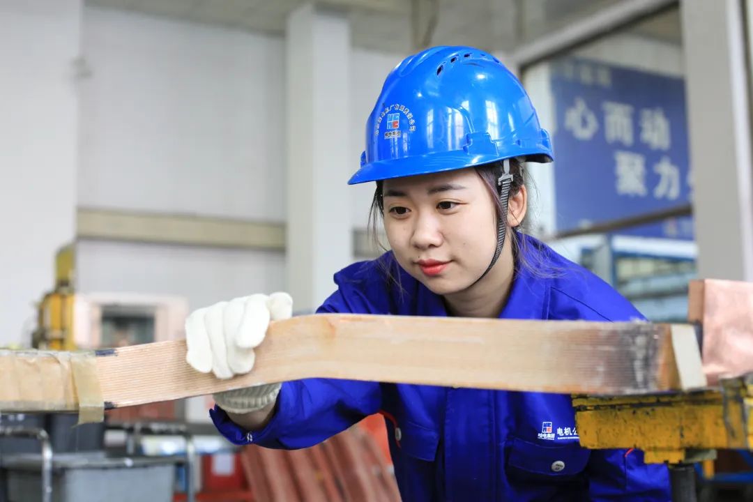 J9.COM��(�й�����)�ٷ���վ