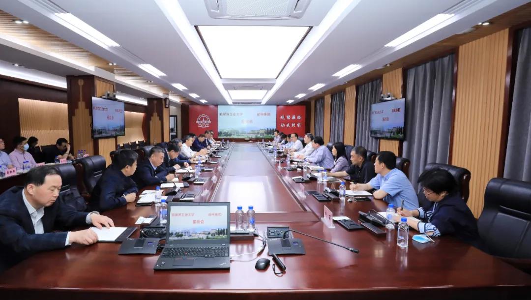 6E237194612192C0C37E3AAE607_C50B484E_1759D.jpg?e=