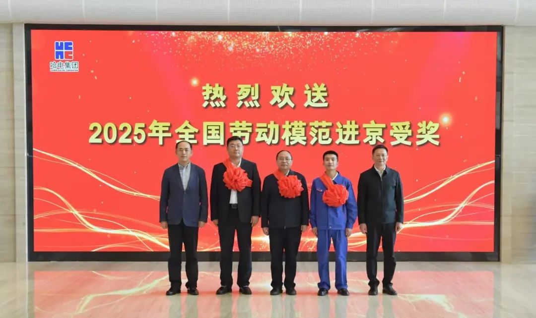 85F7CE70888147FA983337596C9_0E3C073D_15410.jpg?e= 85F7CE70888147FA983337596C9_0E3C073D_15410.jpg?e=