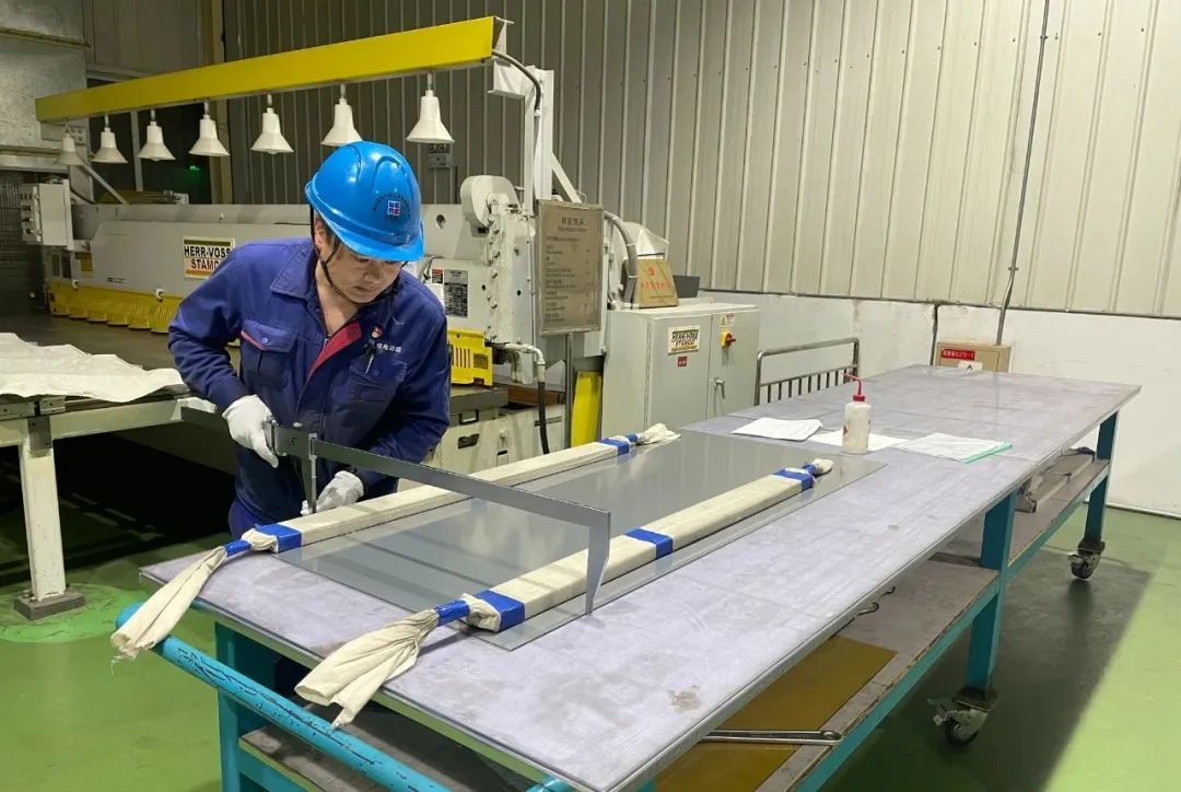 J9.COM��(�й�����)�ٷ���վ