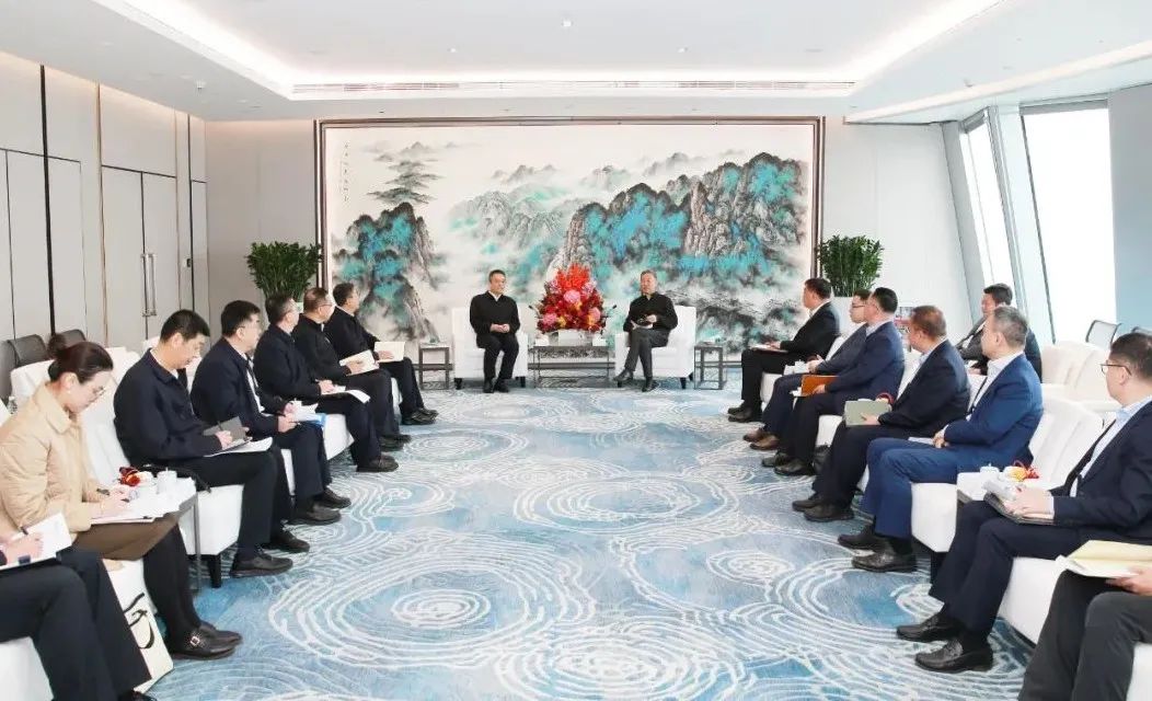 91F293E128719719C2465A2EB1B_55FC5DA7_1CA3E.jpg?e= 91F293E128719719C2465A2EB1B_55FC5DA7_1CA3E.jpg?e=