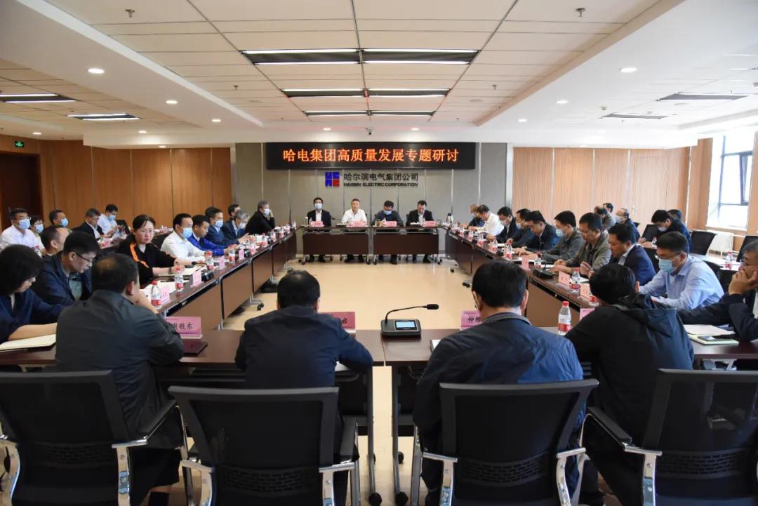 C0DEBC16ACA6E0DFC8C5577236E_46C6576F_17C37.jpg?e= C0DEBC16ACA6E0DFC8C5577236E_46C6576F_17C37.jpg?e=