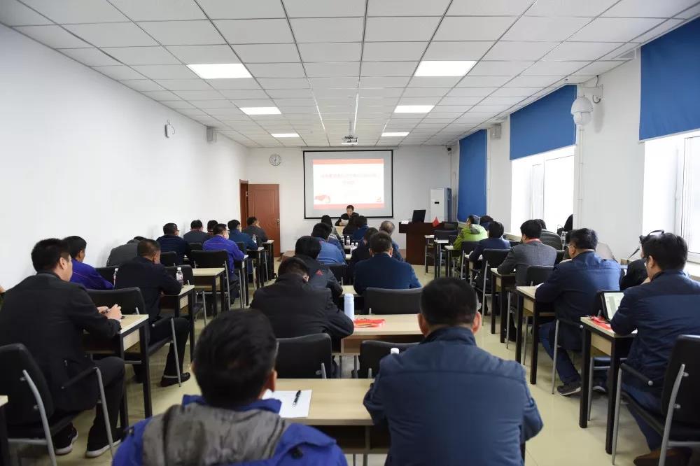 C1F9E937B59CFFBB200A1C501E4_8116EC3E_126B0.jpg?e= C1F9E937B59CFFBB200A1C501E4_8116EC3E_126B0.jpg?e=