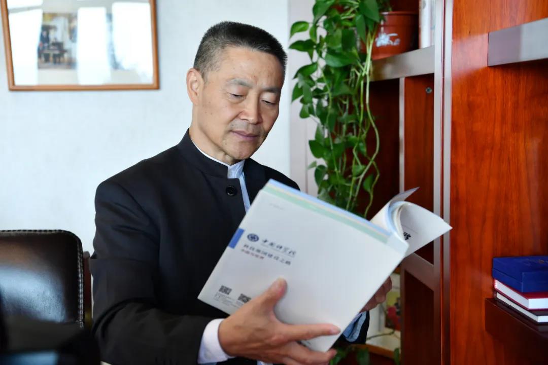 69FA2412EA5D36D73FB5A51383D_38FDAB02_110EA.jpg?e= 69FA2412EA5D36D73FB5A51383D_38FDAB02_110EA.jpg?e=