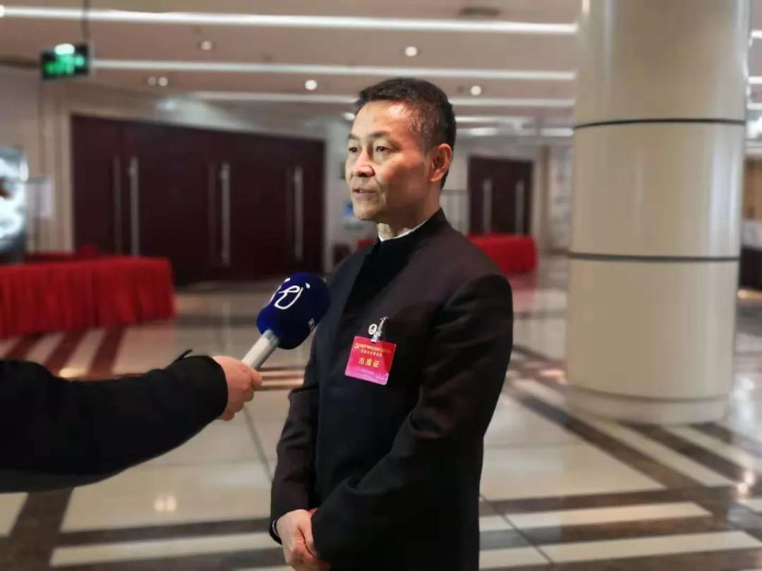 E20B7718E4DA00C0FC6CE80D9A8_9FB6C014_EB19.jpg?e= E20B7718E4DA00C0FC6CE80D9A8_9FB6C014_EB19.jpg?e=