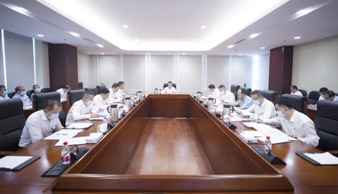 E0FE8F212C444F73E7DCE4A047C_703F24C2_12D1F.jpg?e= E0FE8F212C444F73E7DCE4A047C_703F24C2_12D1F.jpg?e=