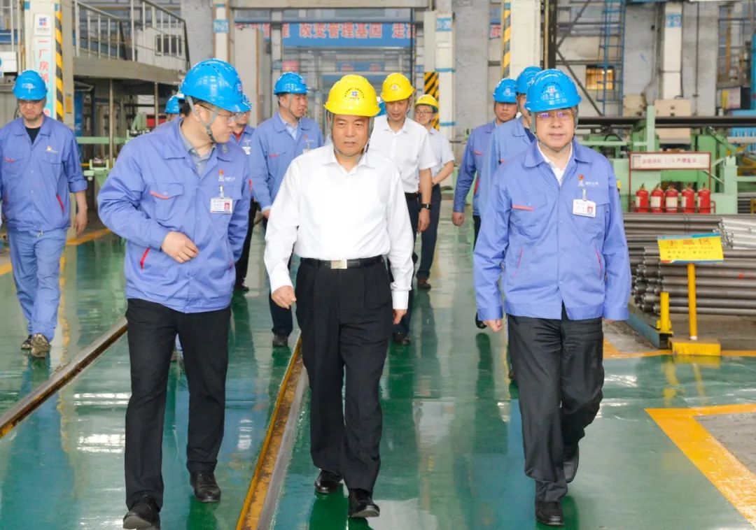 CF34A4C55EFDB6C36F34855F6B4_09B98E84_1F0F3.jpg?e= CF34A4C55EFDB6C36F34855F6B4_09B98E84_1F0F3.jpg?e=