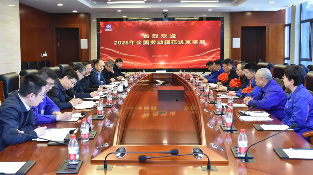 D6479E92F28B424D19CBEC302D2_0A5BA3EC_1D77D.jpg?e= D6479E92F28B424D19CBEC302D2_0A5BA3EC_1D77D.jpg?e=