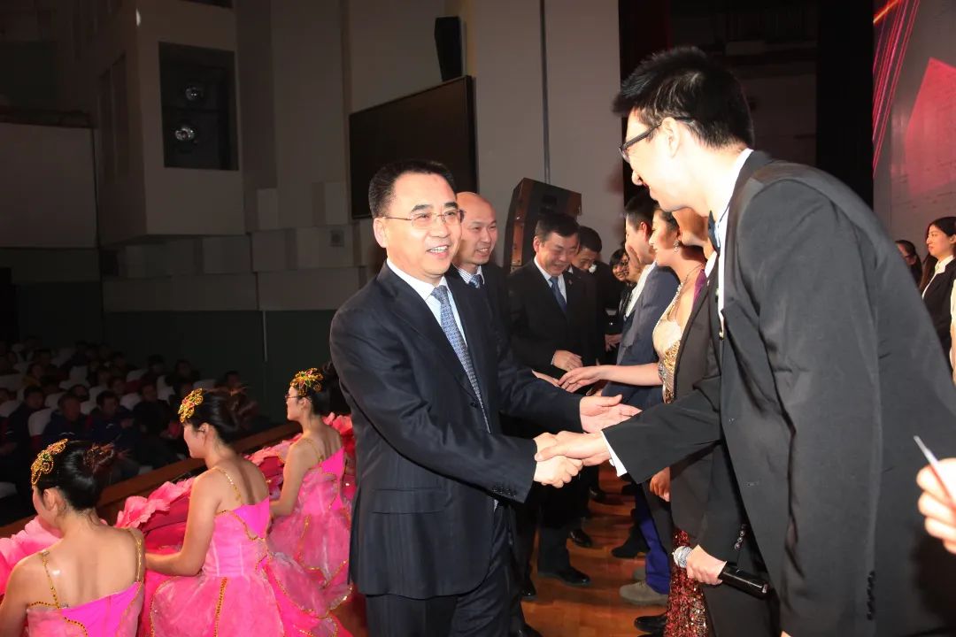 J9.COM��(�й�����)�ٷ���վ