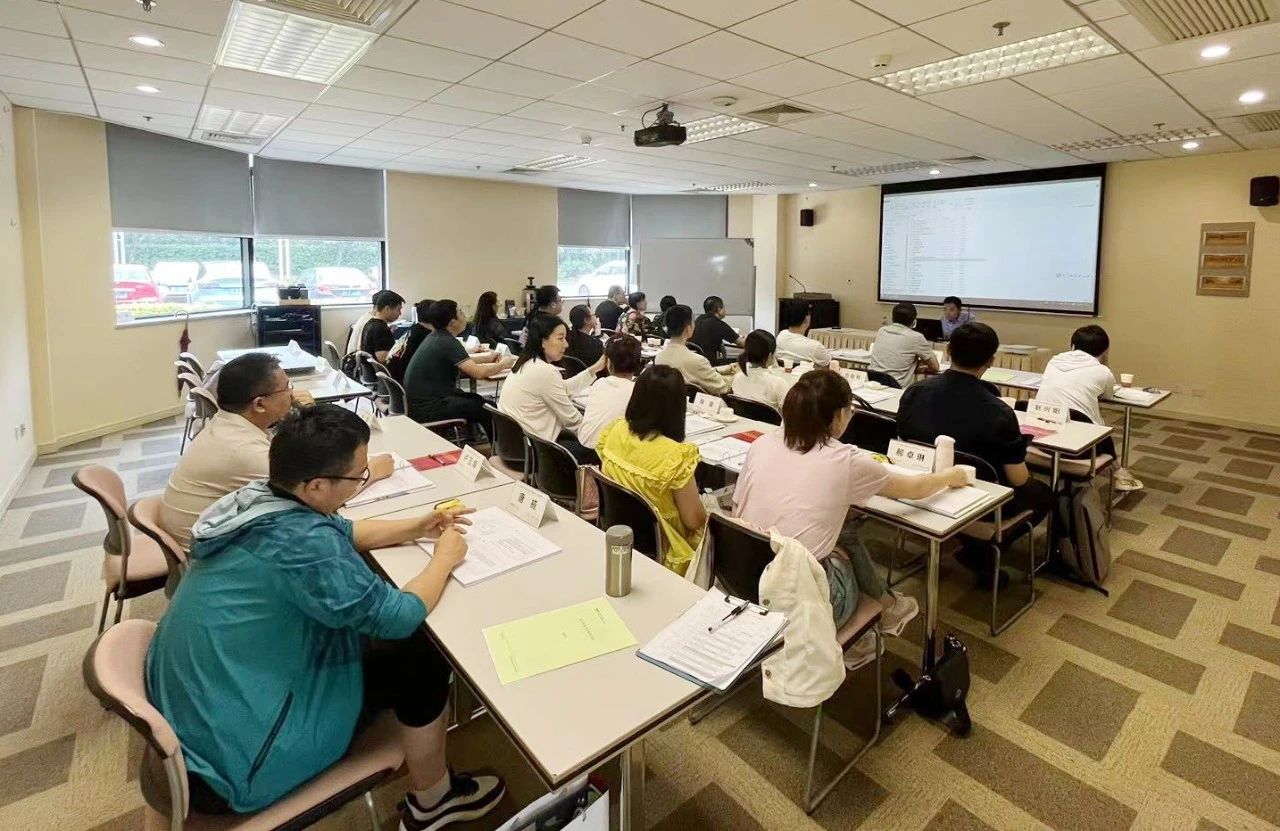 E9FAAFBC1AFE6B5820059E51468_43C740D0_2D699.jpg?e= E9FAAFBC1AFE6B5820059E51468_43C740D0_2D699.jpg?e=