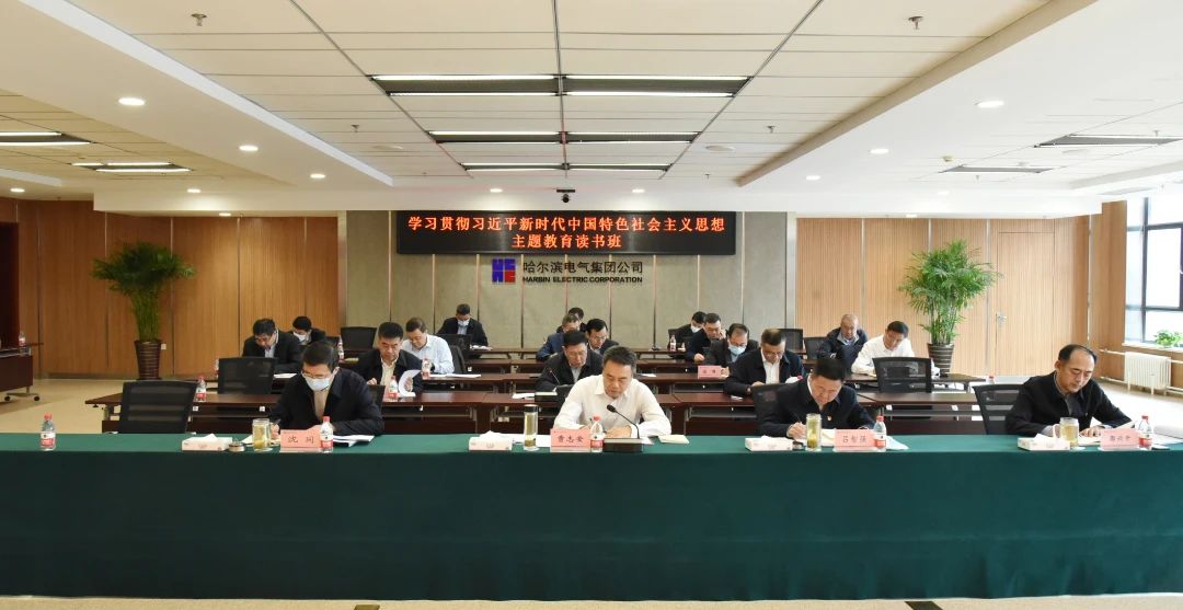 B688A8DF6A15B3D85E5547568A8_C60F877E_14A10.jpg?e= B688A8DF6A15B3D85E5547568A8_C60F877E_14A10.jpg?e=