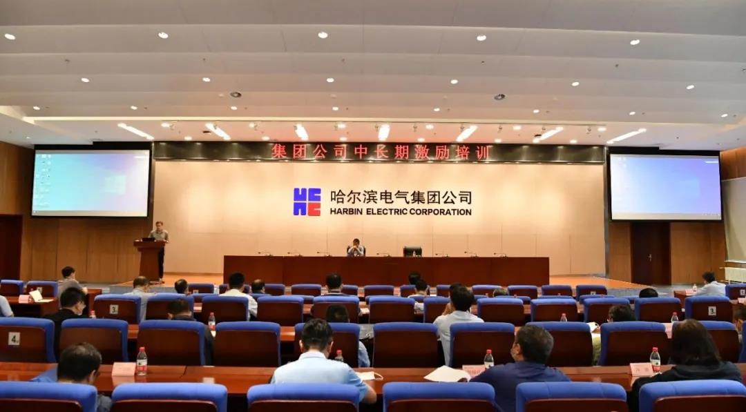 A0AB1E0D8AFE0711DAAB171C9F1_5DF33F7F_11B90.jpg?e= A0AB1E0D8AFE0711DAAB171C9F1_5DF33F7F_11B90.jpg?e=