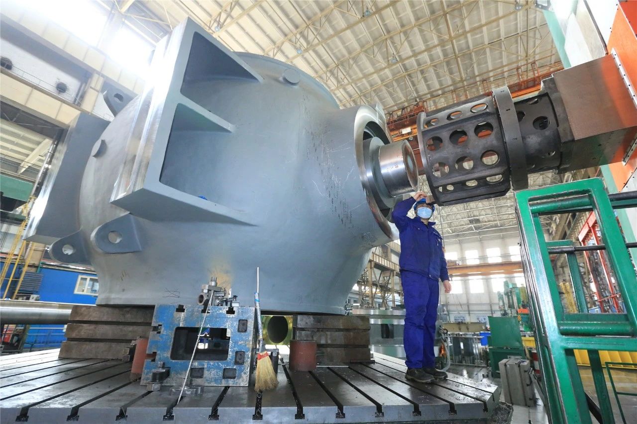 AA014AB677E259C0C4788EBB0B5_407DEF96_301A7.jpg?e= J9.COM·(中国集团)官方网站