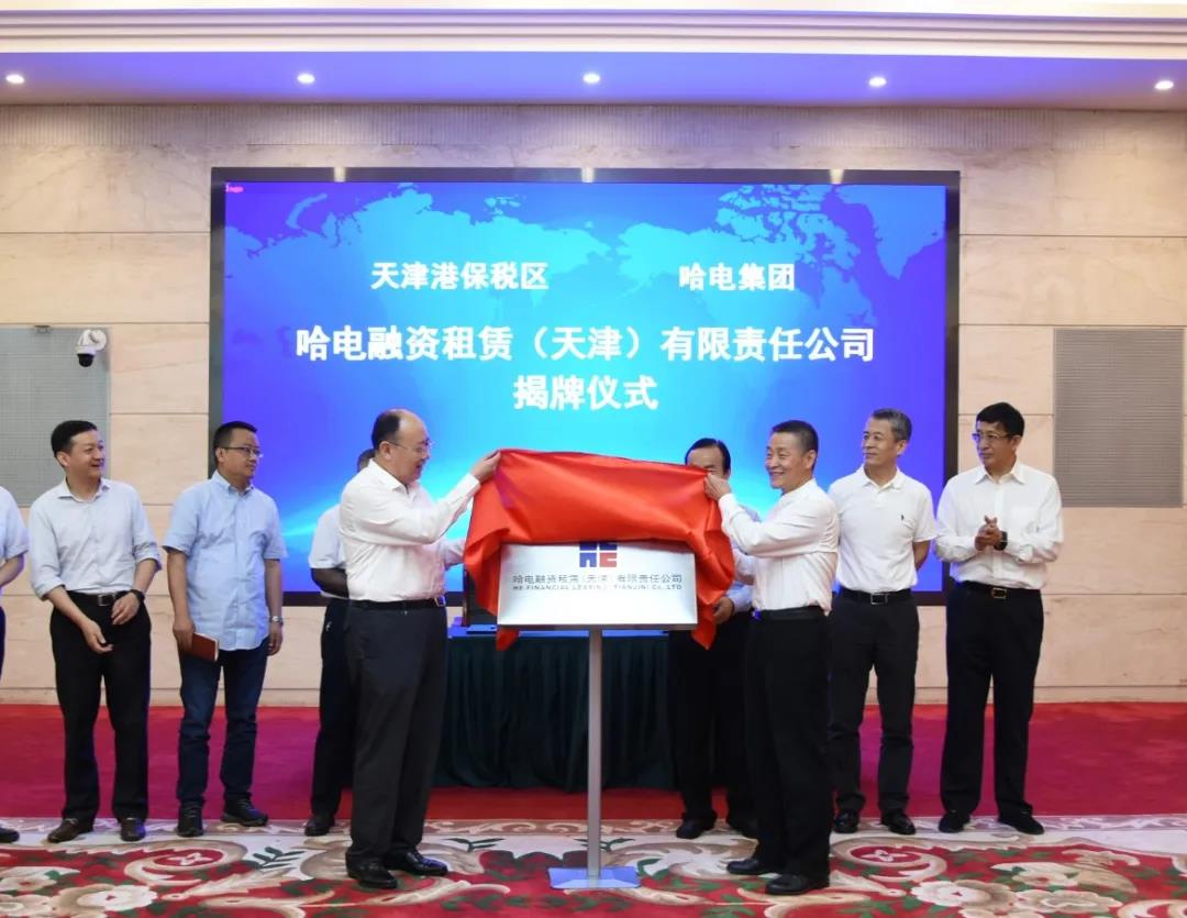 DB3CBFDD5C1BF5D606277D88E18_903DA245_19F76.jpg?e= DB3CBFDD5C1BF5D606277D88E18_903DA245_19F76.jpg?e=