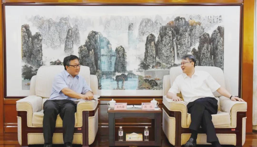 56A71D2E6350F2861C4335932DB_8BFC2F45_1533D.jpg?e= 56A71D2E6350F2861C4335932DB_8BFC2F45_1533D.jpg?e=