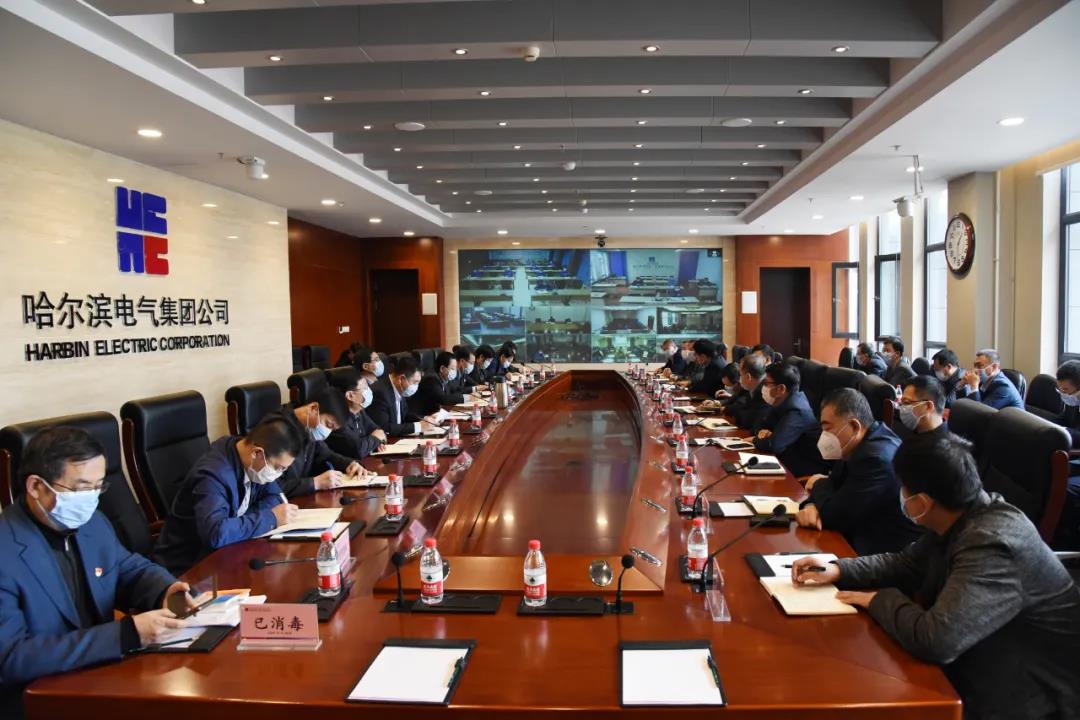 D099E1C6336601EEA9463966DC0_70E2BC8B_1A751.jpg?e= D099E1C6336601EEA9463966DC0_70E2BC8B_1A751.jpg?e=