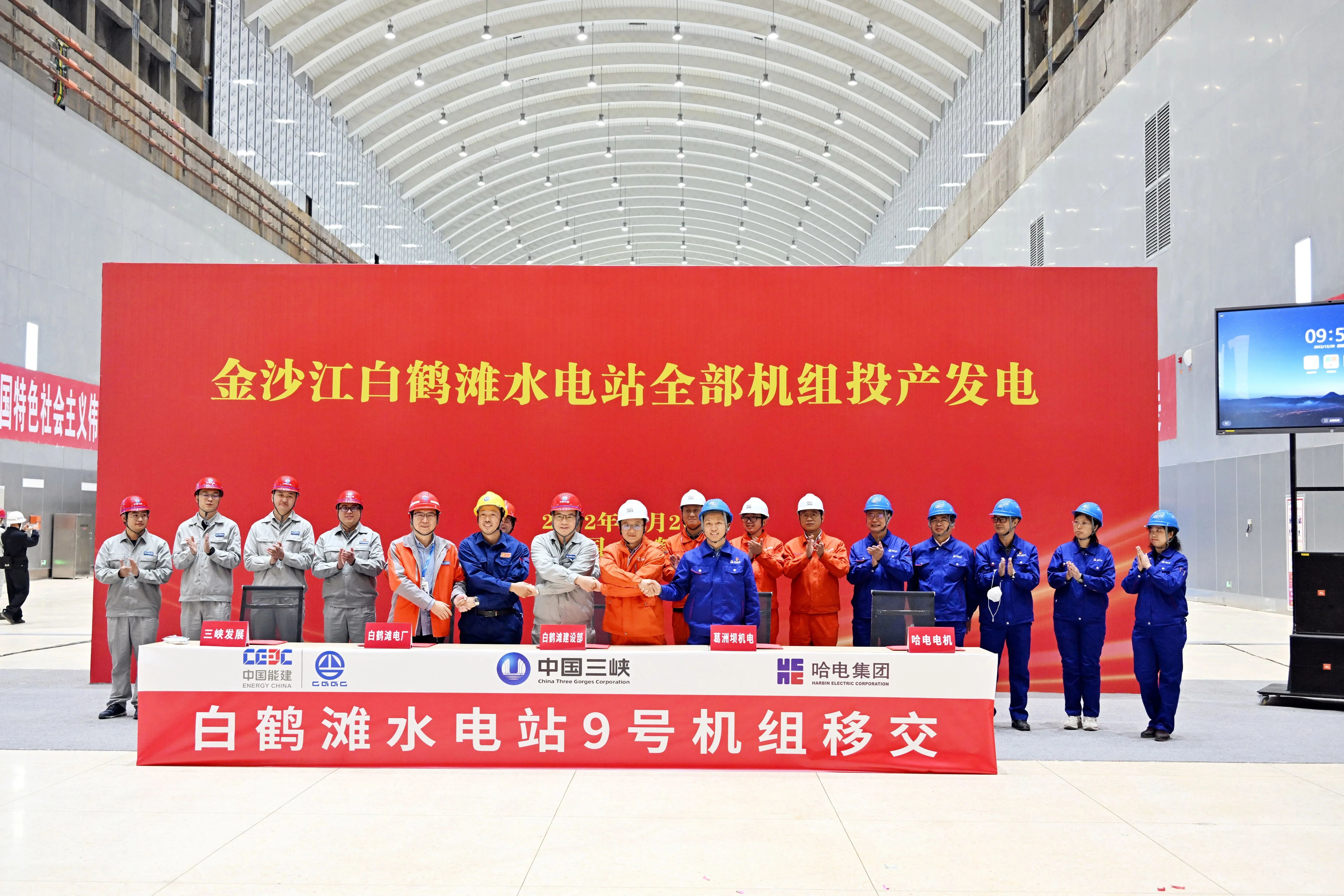 A4E33FA0FEA1CBD843802553229_D01698CF_2354D6.jpg?e= A4E33FA0FEA1CBD843802553229_D01698CF_2354D6.jpg?e=