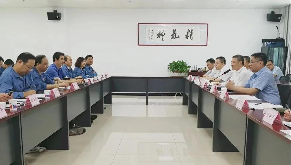 CB2BADAECB430180044106FE444_8FB60A0F_E603.jpg?e= CB2BADAECB430180044106FE444_8FB60A0F_E603.jpg?e=